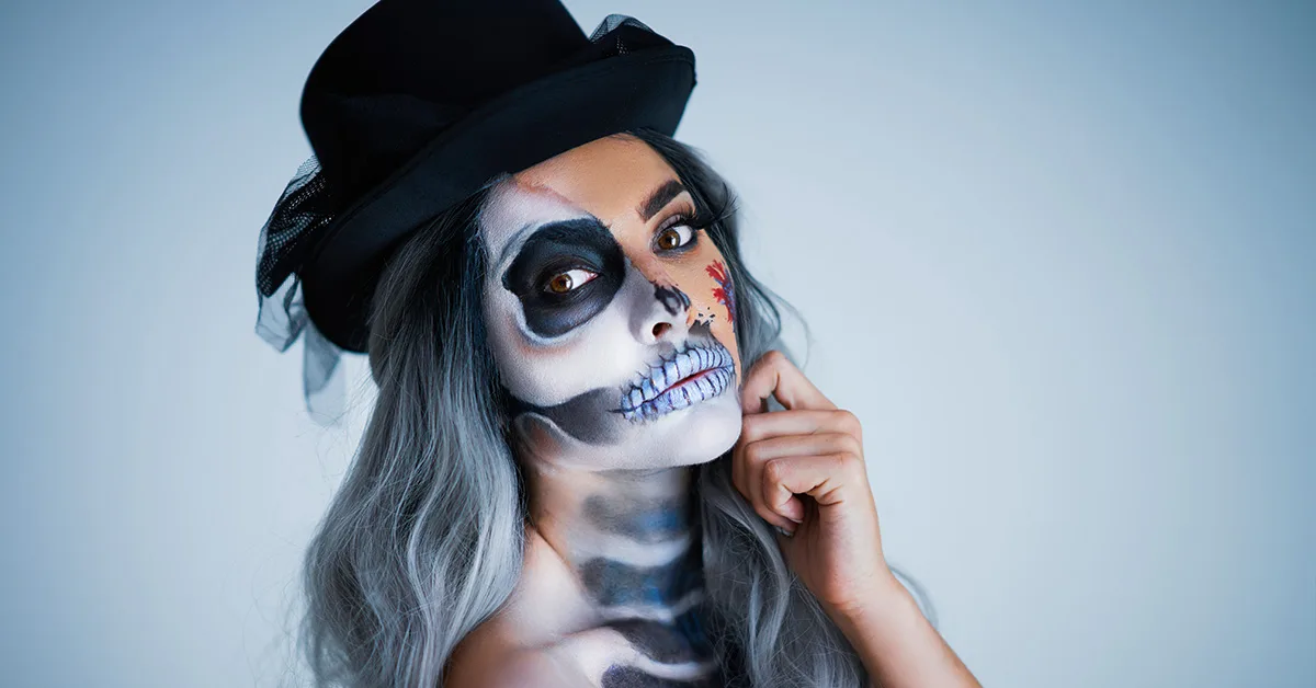 meilleures-idees-deguisement-femme-Halloween-fb