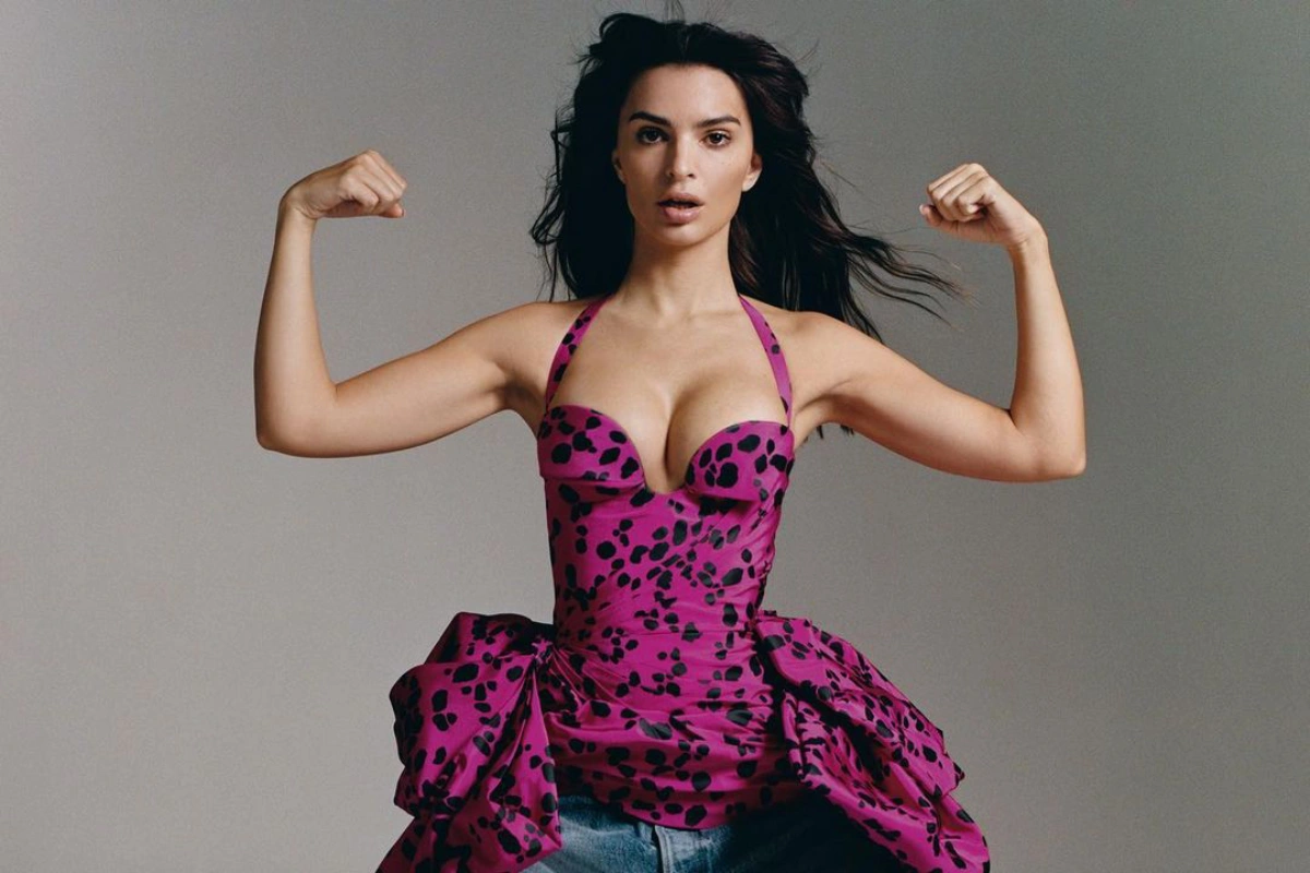 Emily Ratajkowski : Quand la Mode Flirte avec la Polémique ! Photo Instagram