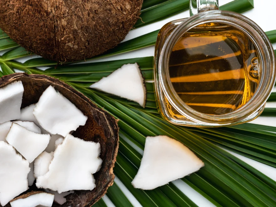 Huile de Coco pour le soin des cheveux