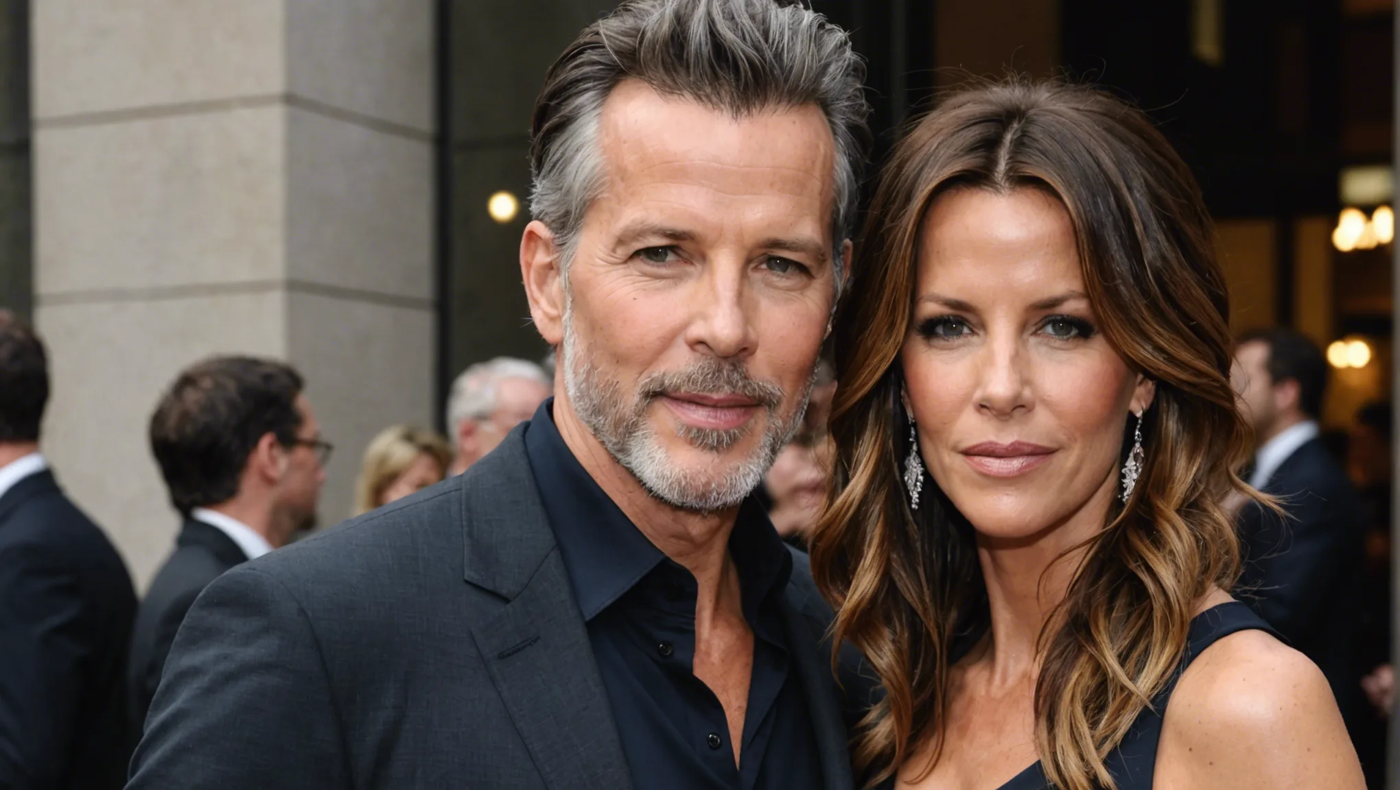 kate beckinsale célèbre l'anniversaire de son beau-père malgré ses problèmes de santé. découvrez comment l'actrice montre son amour et son soutien dans cette période difficile.