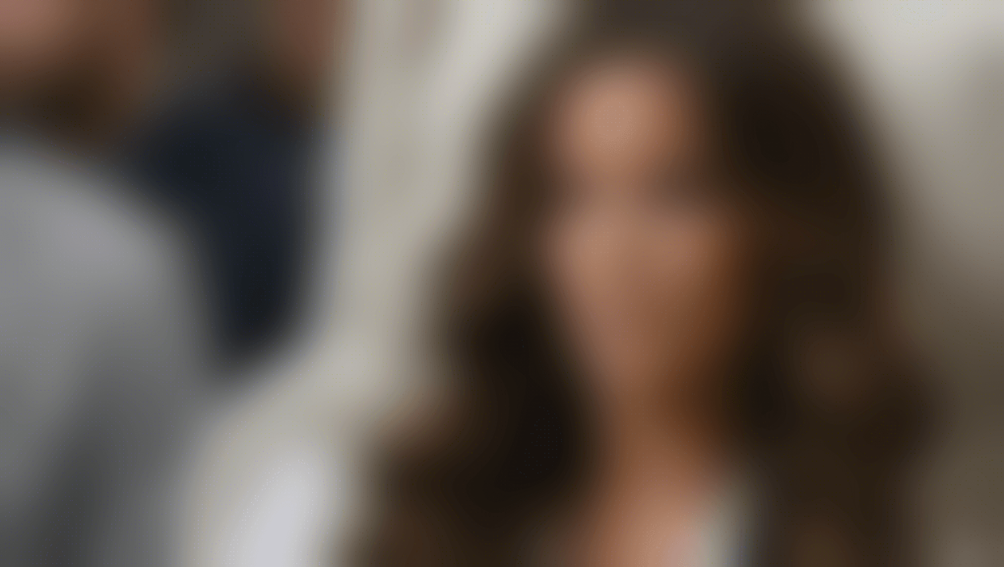 kate beckinsale révèle des indices sur la raison de son hospitalisation mystérieuse dans de nouvelles photos. découvrez les détails sur son état de santé sur fox news.