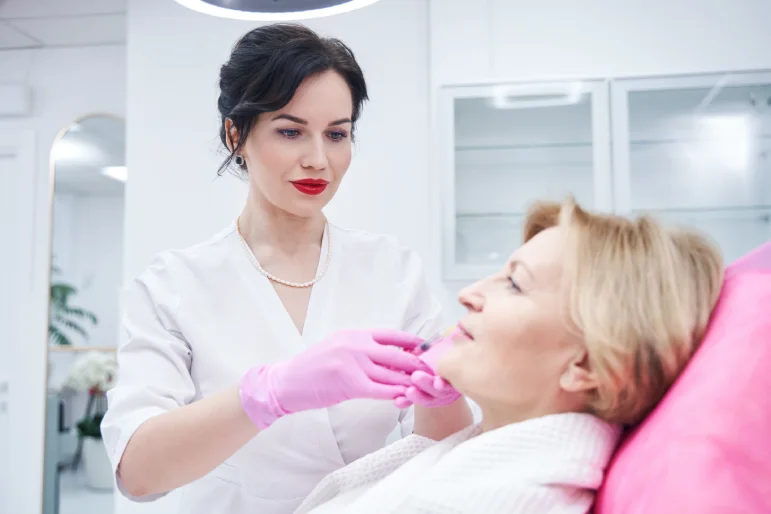 injections d'acide hyaluronique