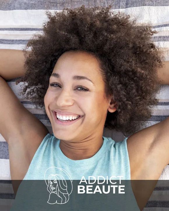 Découvrez les habitudes des femmes heureuses et transformez votre quotidien avec ces astuces simples et efficaces pour un bien-être optimal.