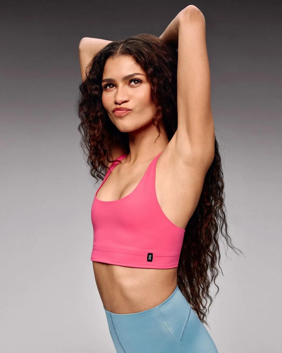 zendaya-collabore-avec-on-mode-2