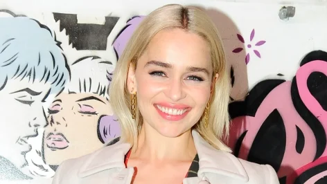 Emilia clarke soft bob