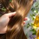découvrez des méthodes naturelles pour stimuler la repousse des cheveux et prendre soin de votre cuir chevelu de manière douce et efficace.