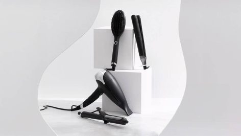 Soldes GHD : un spray offert et –32 % sur le sèche-cheveux "je n’ai jamais payé aussi peu"