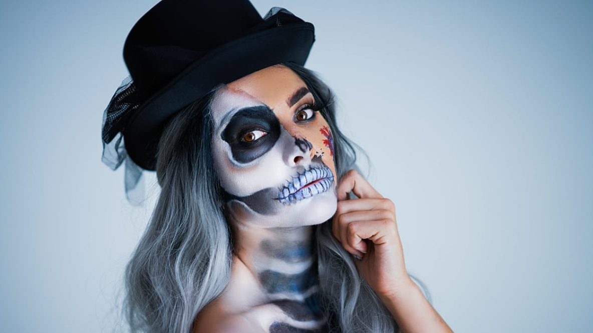 meilleures-idees-deguisement-femme-Halloween-fb